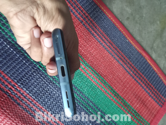 Oneplus 9R(8+8/256) with box